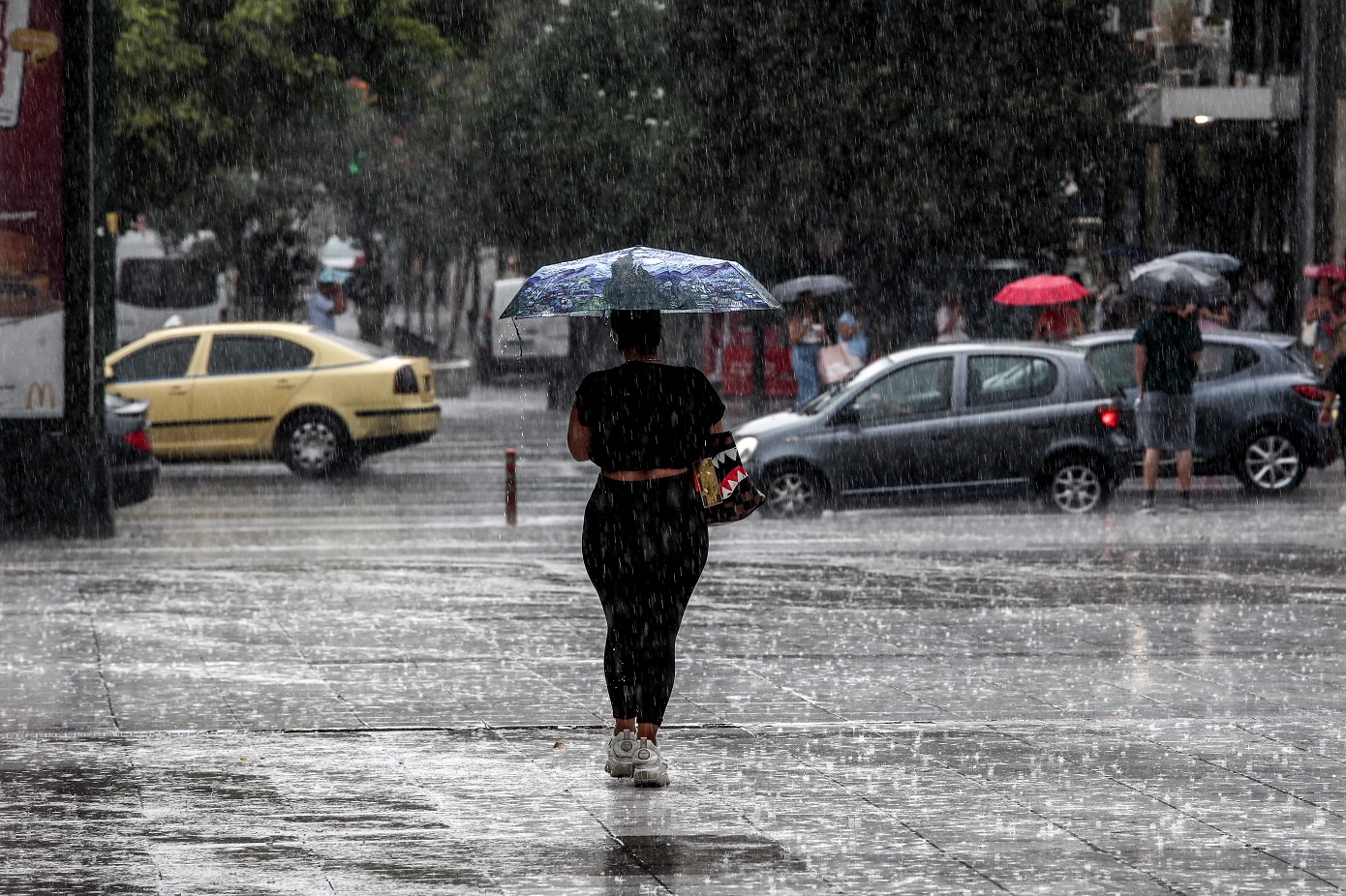 Επικίνδυνα καιρικά φαινόμενα αναμένονται αυτή την εβδομάδα στη χώρα