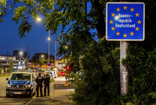 Συνοριακοί έλεγχοι στην γερμανική πόλη Φράνκφουρτ αν ντερ Όντερ δημιουργούν ανησυχία και διχασμό στους κατοίκους