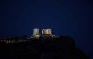 Εγκαίνια του νέου φωτισμού του ιερού ναού του Ποσειδώνα στο Σούνιο