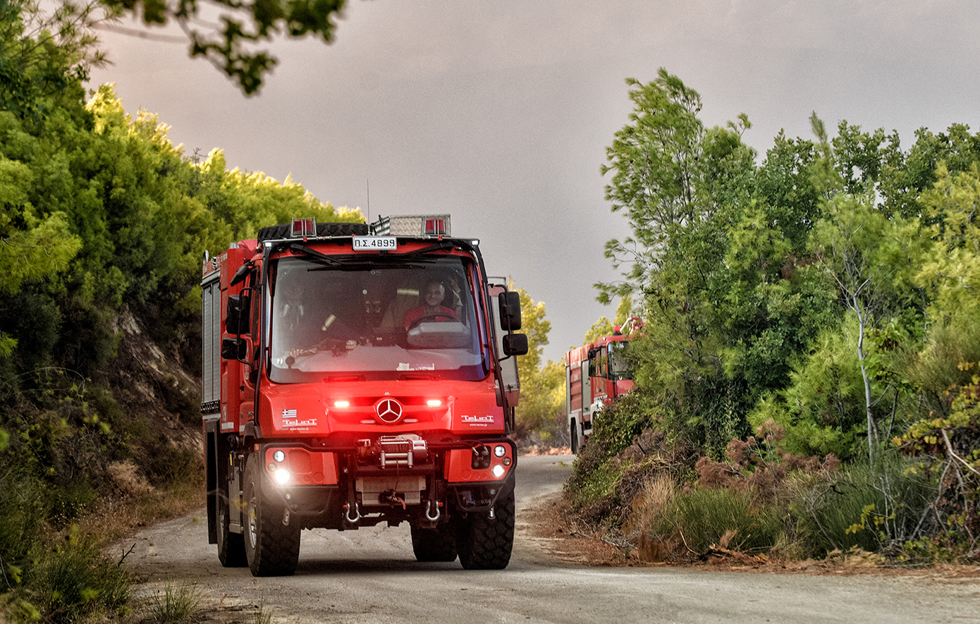 Φωτιά στα Σφακιά Χανίων σε πλήρη κινητοποίηση η Πυροσβεστική Υπηρεσία και η Πολιτική Προστασία