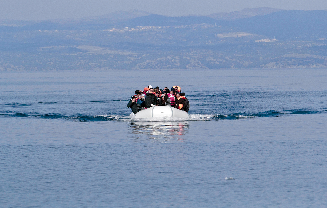 Μετανάστες διασώθηκαν και μεταφέρονται στους Καλούς Λιμένες για φιλοξενία