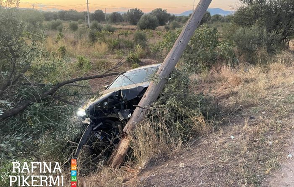 Τροχαίο ατύχημα για τον Ηλία Ψινάκη στο Μαραθώνα χωρίς τραυματισμούς